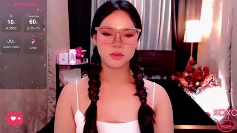 Snapshot of raeganclinton chatting on September 28, 2025, 1:33 am raeganclinton online show from September 28, 2025, 1:33 am