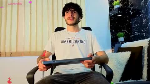 R A F A E L online show from December 3, 2025, 8:51 pm