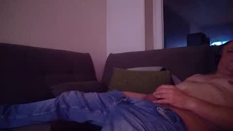 Snapshot of raffael303 chatting on October 4, 2025, 4:21 am raffael303 online show from October 4, 2025, 4:21 am