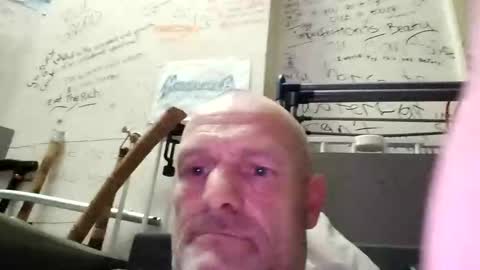 Snapshot of ragingzef69 chatting on December 26, 2024, 4:58 pm Bigthickdickinvic online show from December 26, 2024, 4:58 pm