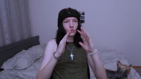 Snapshot of raidenxl chatting on November 3, 2025, 12:17 pm raidenxl online show from November 3, 2025, 12:17 pm