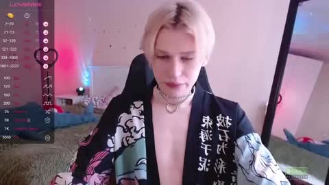 Snapshot of rainbow__salt chatting on March 12, 2025, 10:37 am Mike online show from March 12, 2025, 10:37 am