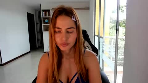 Snapshot of rainbow_jenny chatting on January 4, 2025, 8:16 pm Jennyindependent model . online show from January 4, 2025, 8:16 pm