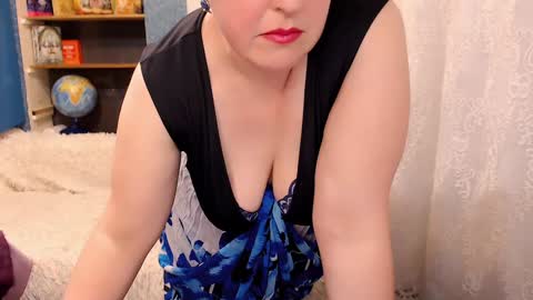 Snapshot of rainbowladyy chatting on January 30, 2025, 3:29 pm rainbowladyy online show from January 30, 2025, 3:29 pm