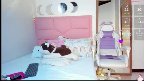  Nina  online show from December 14, 2025, 2:17 am