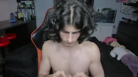 Snapshot of rakimaru chatting on November 25, 2025, 9:37 pm kirill online show from November 25, 2025, 9:37 pm