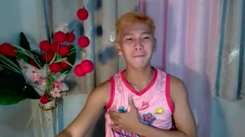 ralfhuge24 online show from December 5, 2025, 7:21 pm