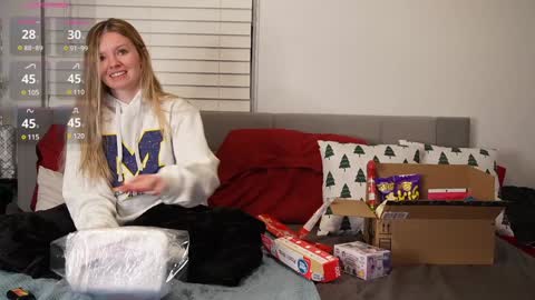 Snapshot of ramichick chatting on December 23, 2024, 1:40 am Rami online show from December 23, 2024, 1:40 am