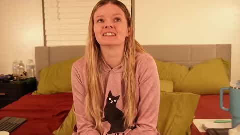 Snapshot of ramichick chatting on February 14, 2025, 1:45 am Rami online show from February 14, 2025, 1:45 am