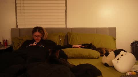 Snapshot of ramichick chatting on February 18, 2025, 7:54 am Rami online show from February 18, 2025, 7:54 am