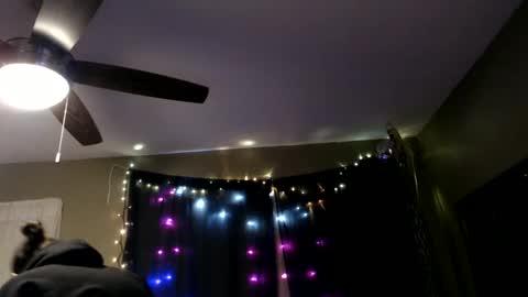 Snapshot of ramonaquinn chatting on January 14, 2025, 12:24 pm RAMONA Q online show from January 14, 2025, 12:24 pm