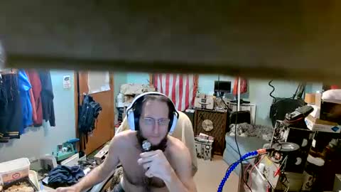 Snapshot of randalltotazz chatting on December 6, 2024, 10:19 pm Randall online show from December 6, 2024, 10:19 pm