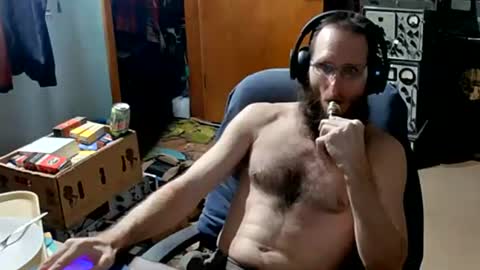 Snapshot of randalltotazz chatting on October 1, 2025, 2:17 am Randall online show from October 1, 2025, 2:17 am