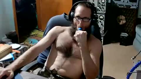Snapshot of randalltotazz chatting on October 16, 2025, 1:17 am Randall online show from October 16, 2025, 1:17 am