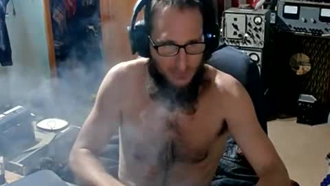 Snapshot of randalltotazz chatting on October 17, 2025, 12:52 pm Randall online show from October 17, 2025, 12:52 pm