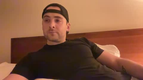 randomdude5950 online show from December 18, 2024, 2:32 am