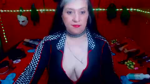 Sonia online show from October 28, 2025, 2:04 am