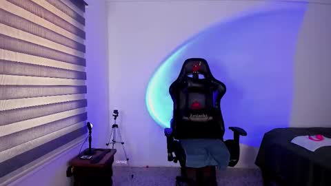 Snapshot of ransoj chatting on November 5, 2025, 1:55 pm Jonas online show from November 5, 2025, 1:55 pm