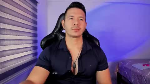 Snapshot of ransoj chatting on November 9, 2025, 2:26 pm Jonas online show from November 9, 2025, 2:26 pm