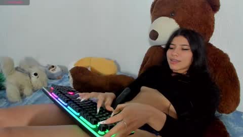 Snapshot of raquell_cutee chatting on March 2, 2025, 4:07 am Raquell online show from March 2, 2025, 4:07 am