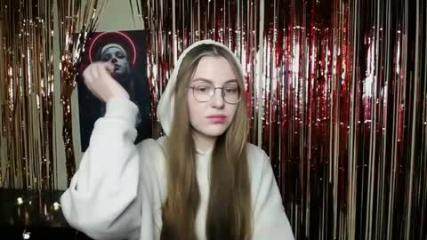 Snapshot of raspberry0101 chatting on December 5, 2024, 5:48 am raspberry0101 online show from December 5, 2024, 5:48 am