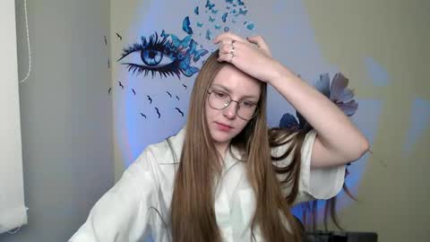 Snapshot of raspberry0101 chatting on December 7, 2024, 5:04 am raspberry0101 online show from December 7, 2024, 5:04 am