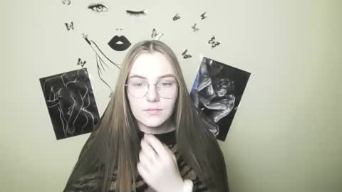 Snapshot of raspberry0101 chatting on December 8, 2024, 4:18 pm raspberry0101 online show from December 8, 2024, 4:18 pm