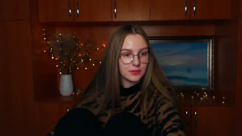 Snapshot of raspberry0101 chatting on December 13, 2024, 6:27 pm raspberry0101 online show from December 13, 2024, 6:27 pm