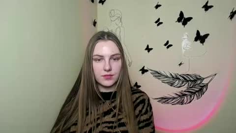 Snapshot of raspberry0101 chatting on December 15, 2024, 6:59 pm raspberry0101 online show from December 15, 2024, 6:59 pm