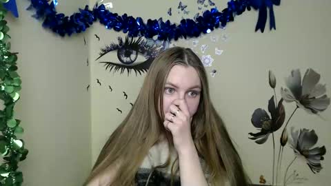 Snapshot of raspberry0101 chatting on December 24, 2024, 6:28 pm raspberry0101 online show from December 24, 2024, 6:28 pm