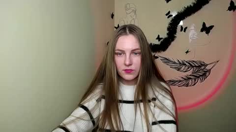 Snapshot of raspberry0101 chatting on January 5, 2025, 1:35 am raspberry0101 online show from January 5, 2025, 1:35 am