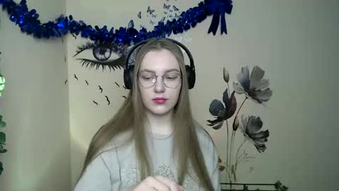 Snapshot of raspberry0101 chatting on January 6, 2025, 7:56 pm raspberry0101 online show from January 6, 2025, 7:56 pm