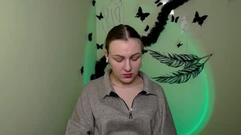 Snapshot of raspberry0101 chatting on January 26, 2025, 1:25 pm raspberry0101 online show from January 26, 2025, 1:25 pm