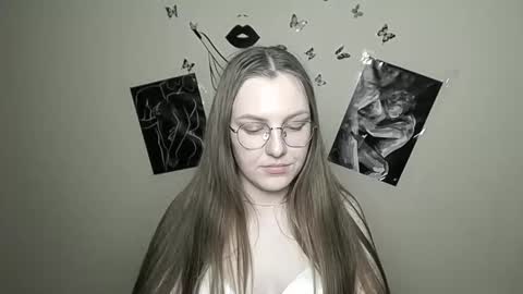 Snapshot of raspberry0101 chatting on January 28, 2025, 10:45 pm raspberry0101 online show from January 28, 2025, 10:45 pm