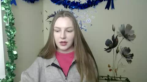 Snapshot of raspberry0101 chatting on February 18, 2025, 11:00 am raspberry0101 online show from February 18, 2025, 11:00 am