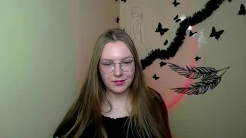 Snapshot of raspberry0101 chatting on February 24, 2025, 4:16 am raspberry0101 online show from February 24, 2025, 4:16 am