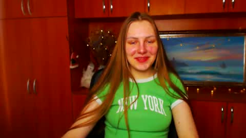 Snapshot of raspberry0101 chatting on February 27, 2025, 2:10 pm raspberry0101 online show from February 27, 2025, 2:10 pm