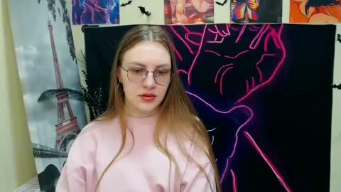 Snapshot of raspberry0101 chatting on March 10, 2025, 8:15 am raspberry0101 online show from March 10, 2025, 8:15 am