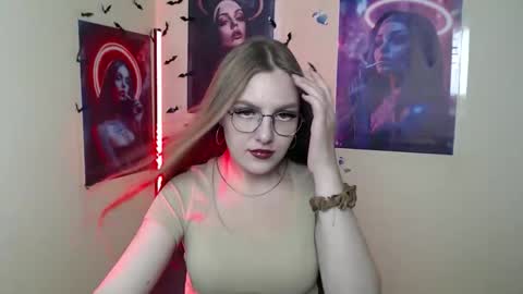 Snapshot of raspberry0101 chatting on September 9, 2025, 12:37 pm raspberry0101 online show from September 9, 2025, 12:37 pm