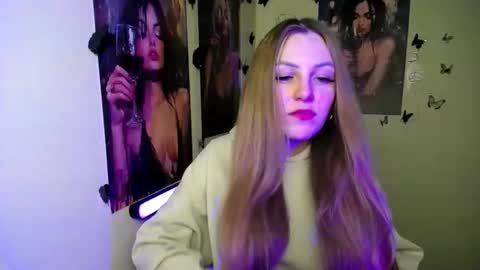 Snapshot of raspberry0101 chatting on September 29, 2025, 1:27 pm raspberry0101 online show from September 29, 2025, 1:27 pm