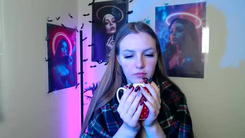 Snapshot of raspberry0101 chatting on October 3, 2025, 1:08 pm raspberry0101 online show from October 3, 2025, 1:08 pm