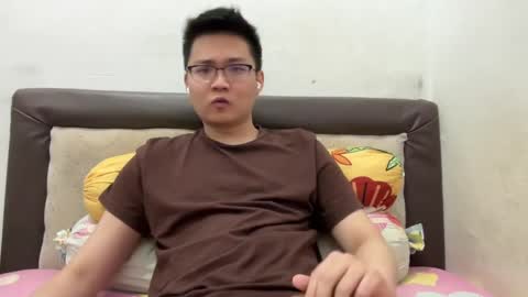 randomnaut online show from December 23, 2024, 7:09 pm