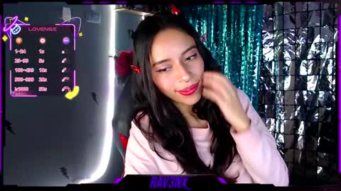 Snapshot of rav3nx_ chatting on November 3, 2025, 8:04 am online show from November 3, 2025, 8:04 am