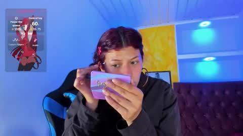 Snapshot of raven_rouge chatting on November 23, 2025, 5:07 am gata online show from November 23, 2025, 5:07 am