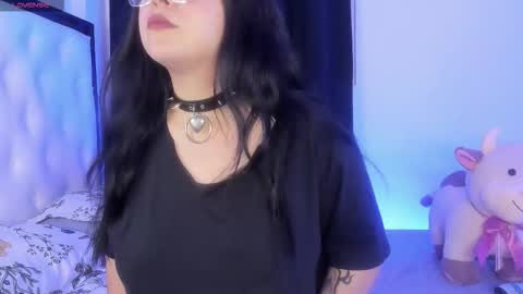 Snapshot of ravendark_666 chatting on November 2, 2025, 3:31 am Raven  online show from November 2, 2025, 3:31 am