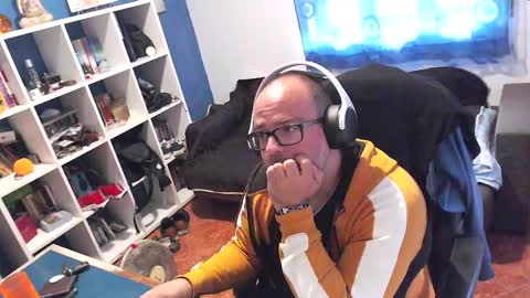 ravingr3d3 online show from November 2, 2025, 2:30 pm