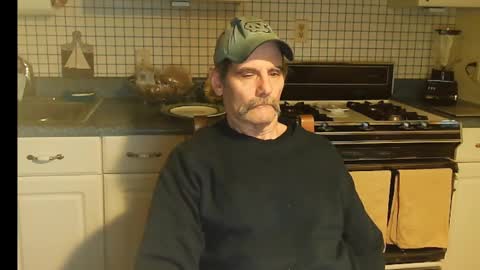 Ray online show from February 10, 2025, 9:04 am