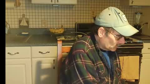 Ray online show from March 12, 2025, 10:48 am