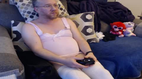 Snapshot of raymondsun chatting on February 2, 2025, 9:34 pm Sunshine Ray online show from February 2, 2025, 9:34 pm