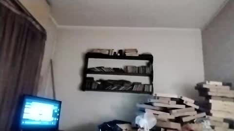 Snapshot of rdcervetto81 chatting on December 13, 2025, 11:43 pm rdcervetto81 online show from December 13, 2025, 11:43 pm